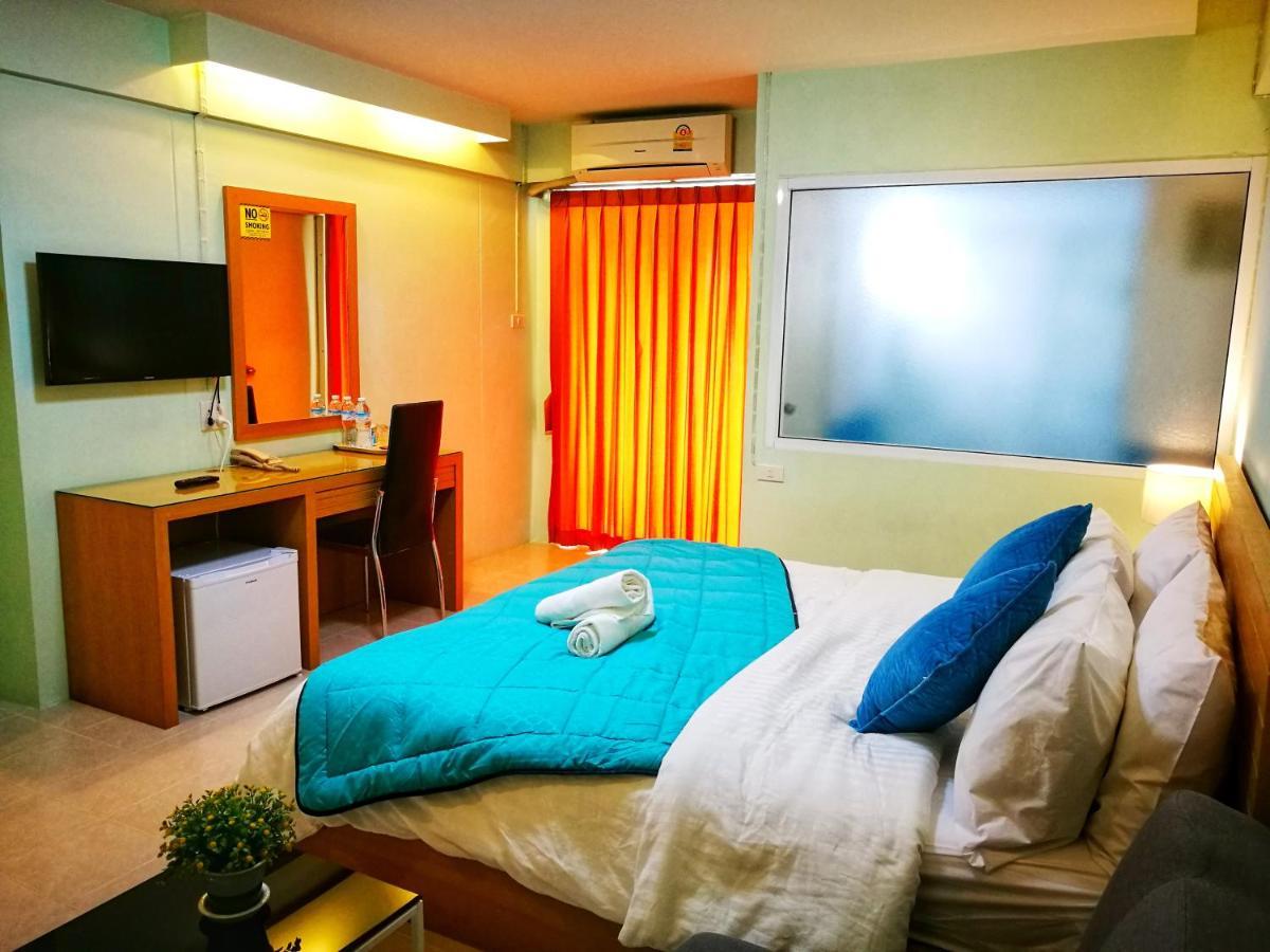 J.Residence Samut Prakan Ngoại thất bức ảnh