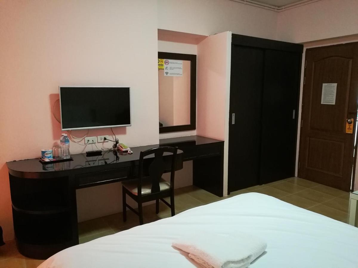J.Residence Samut Prakan Ngoại thất bức ảnh
